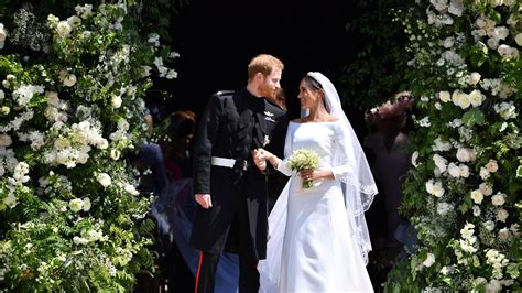 vestito cler di givenchy megan|Clare Waight Keller on designing Meghan's Givenchy wedding dress.